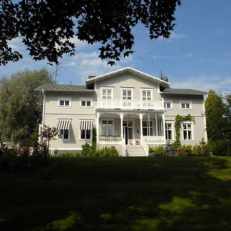 Lansmansgarden Adalen Hotel Lugnvik Exterior photo