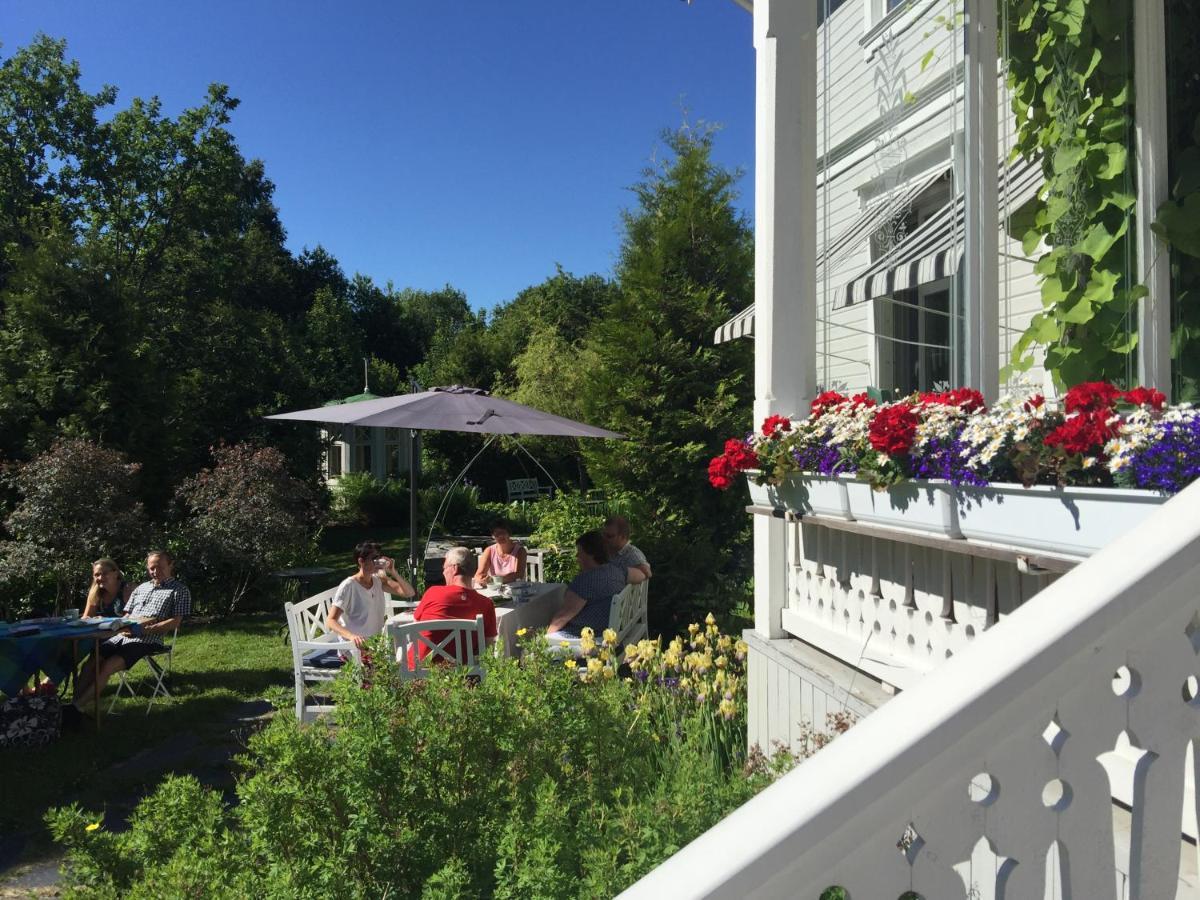Lansmansgarden Adalen Hotel Lugnvik Exterior photo